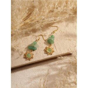 Boho Green Sunburst Earrings – Natural Stone Statement Earrings